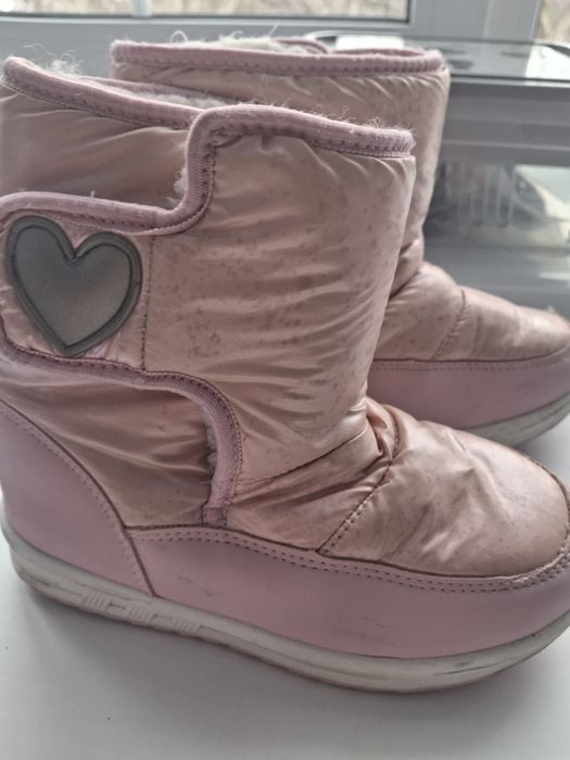 Обув для дівчинки 33р 200гр