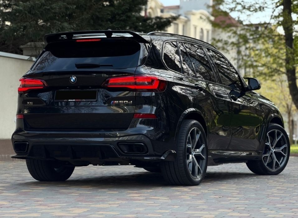 Комплект обвісів на BMW X5 G05 диффузор спойлер губа  сплиттер сплiтер