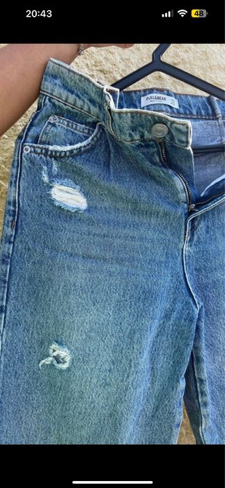 Calças de ganga rasgadas da pull&bear