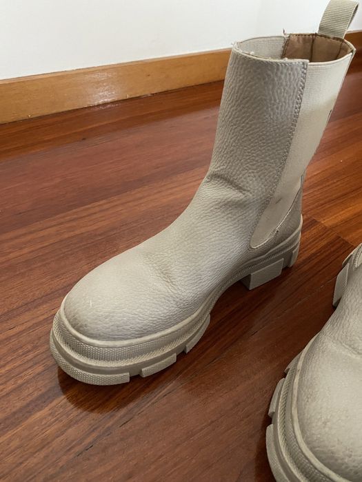 Vendo botas beje SEASIDE