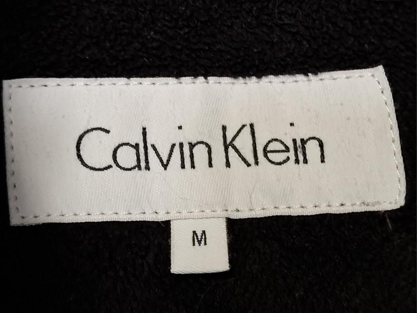 Куртка Calvin Klein/р. М/с капюшоном черная