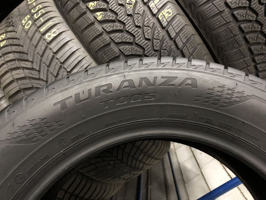 Літні шини 215/60 R17 BRIDGESTONE