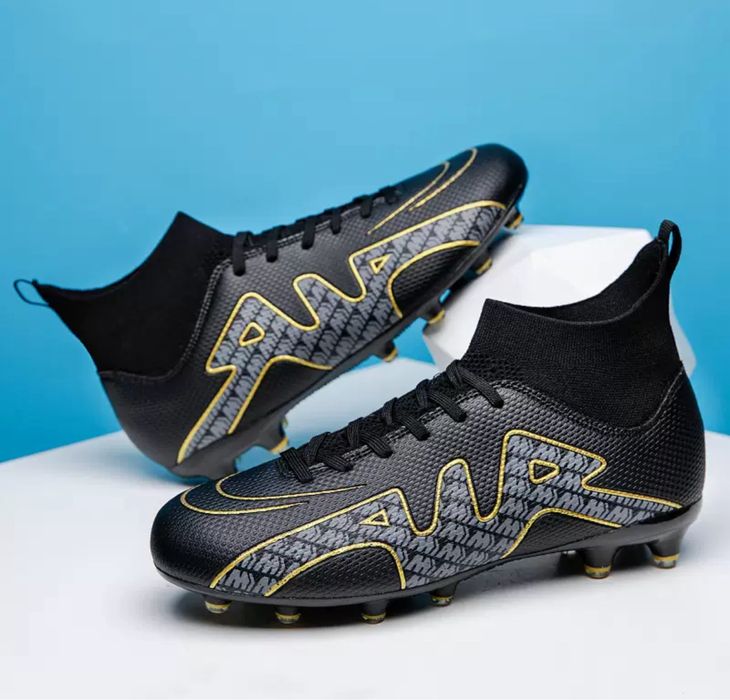 Buty piłkarskie korki orlik futbolówki AWR lanki skarpeta