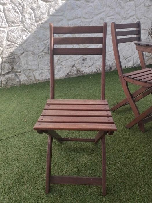 Mesa e Cadeiras Jardim Exterior