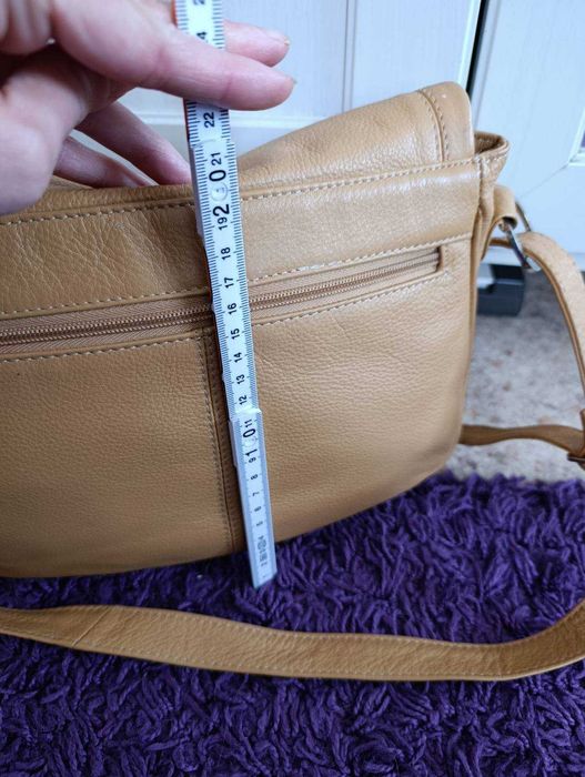 Кожанная сумка через плечо