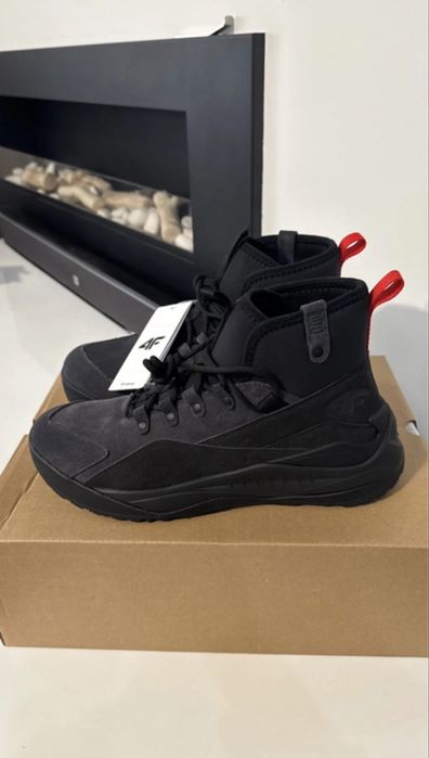 Buty męskie 4F czarne nowe r. 44 - 28 cm