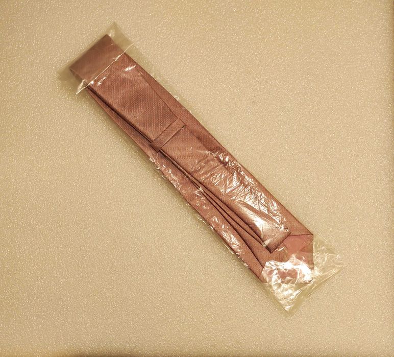 Gravata rosa NOVA