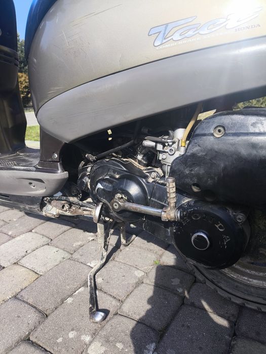 Продам скутер хонда  honda takt 51