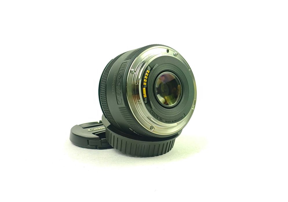 Світлосильний об'єктив Canon EF 50mm 1:1.8 STM (50мм, портретник)