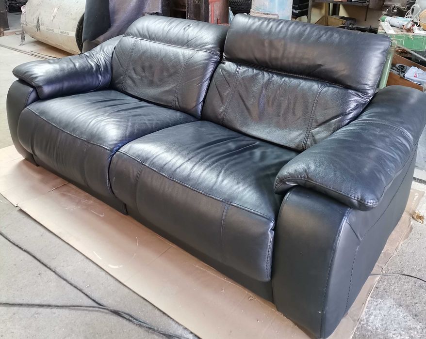 Sofa dwuosobowa skórzana