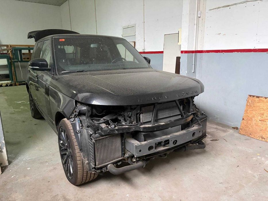 Range Rover para peças
