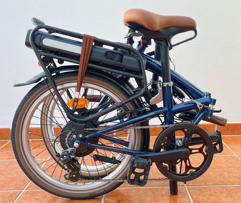 Bicicleta Elétrica dobrável c/ Acessórios (apenas 1 mês de uso)