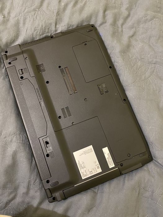 Ноутбук Fujitsu.