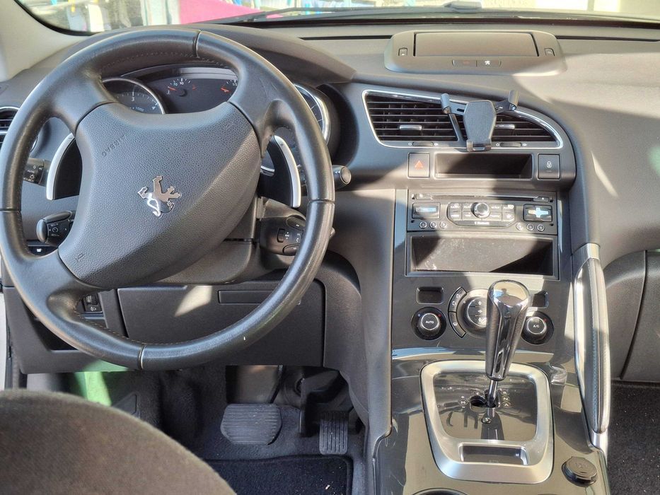 Peugeot 3008 1.6 HDi Automático