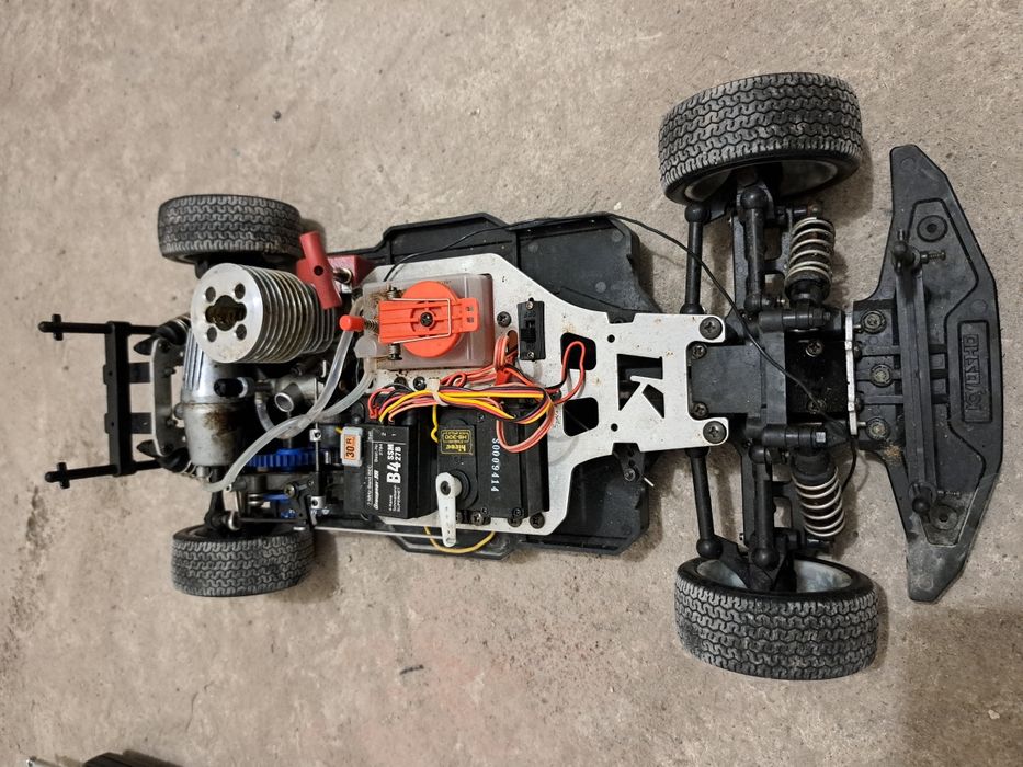 Rc spalinowy nitro model kyosho corvette sting ray