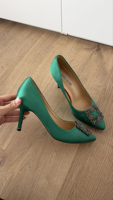 Підбори manolo blahnik