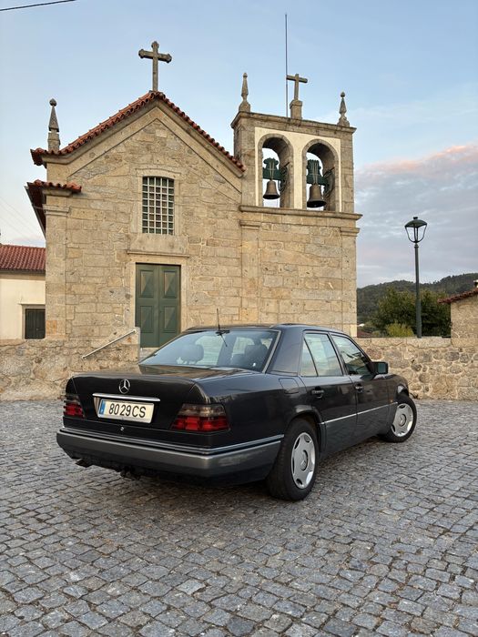 Mercedes-Benz W124 E250 Turbo de 1993