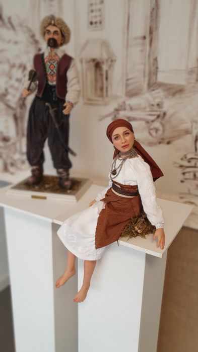 Авторська лялька з полімерної глини,  українська жінка