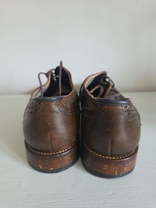 piękne brogsy skórzane Clarks- kilka razy ubrane 42 / 26cm