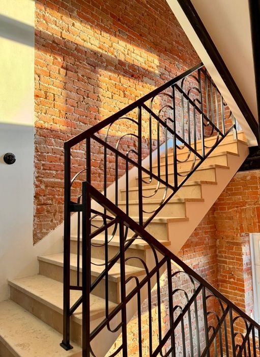 Mała Funkcjonalna kawalerka przy PANS