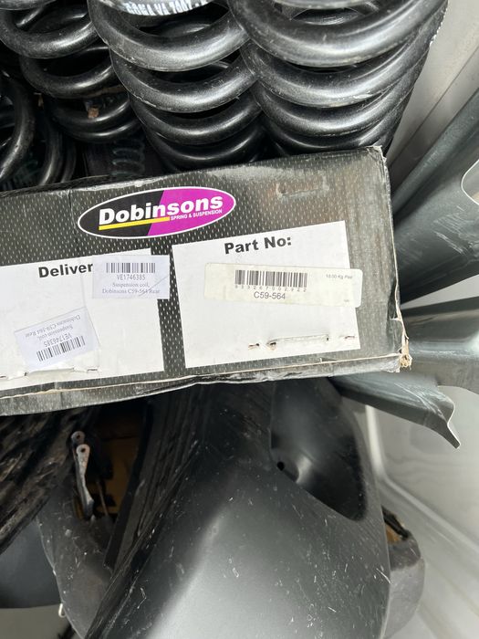 пружини Land cruiser 200 Dobinson C59-564 пара