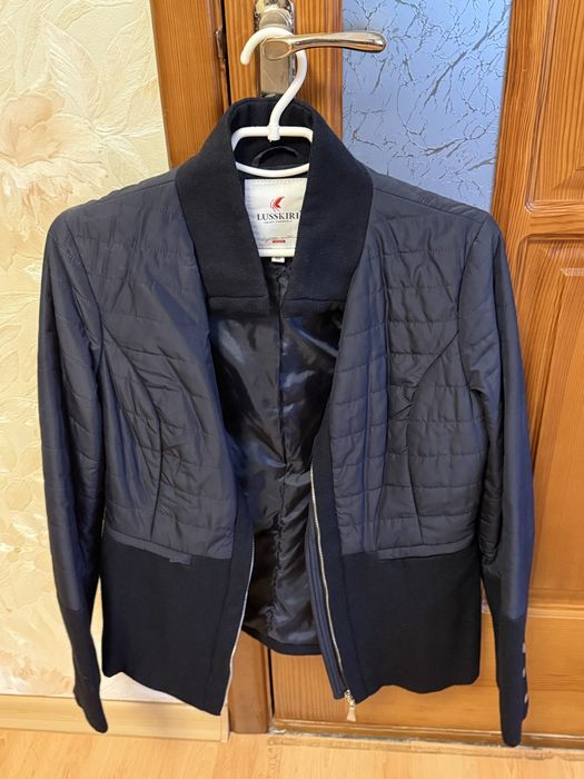 Шкіряна куртка 1000грн