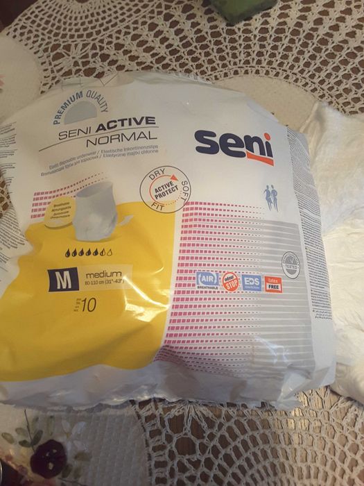 Pieluchomajtki dla dorosłych Seni rozmiar M