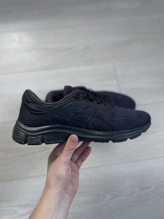 Оригінальні чоловічі кросівки Asics Gel-Pulse   45р 29 см