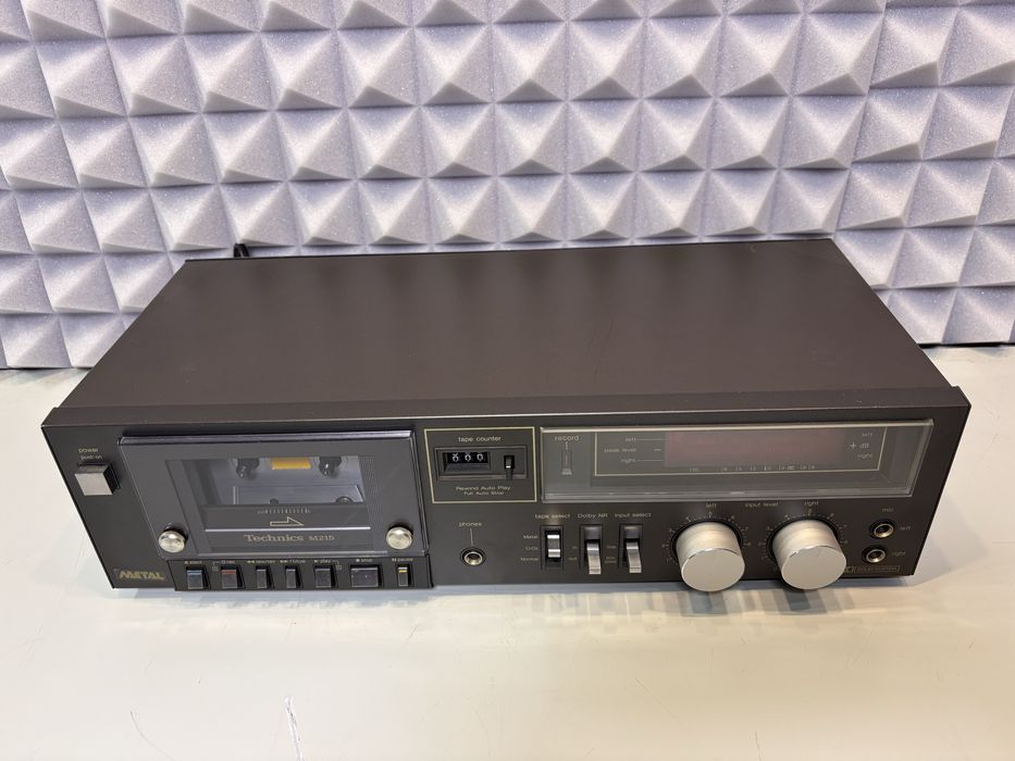 Magnetofon Technics RS M 215