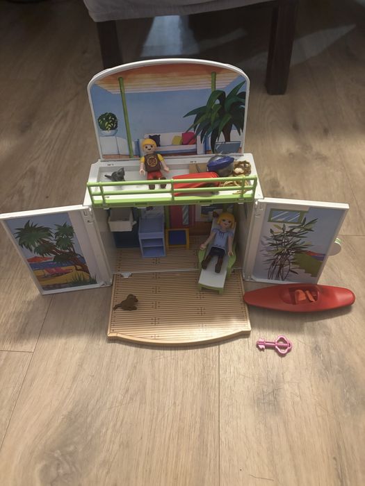 Playmobil skladany domek letniskowy