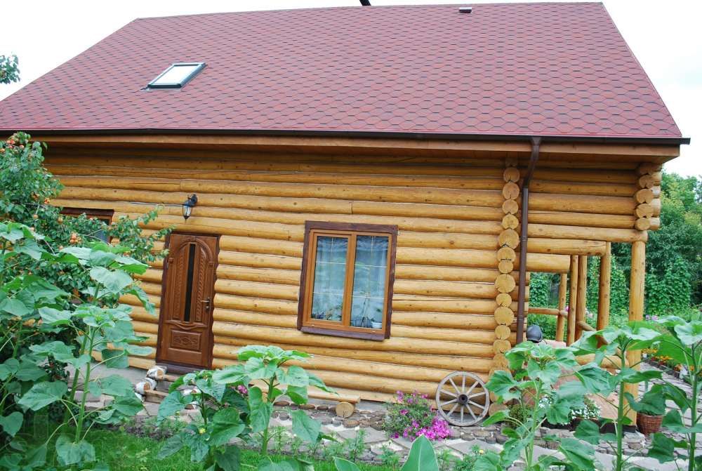 аренда деревяного зруба біля Свято-Успенскої Почаївської Лаври