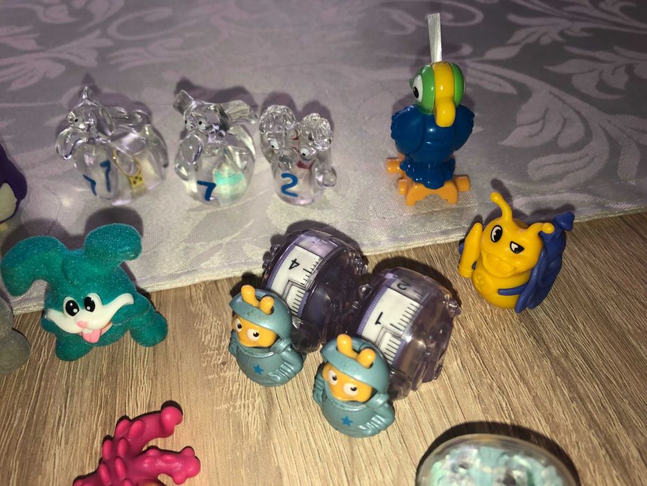 Zabawki Kinder różne