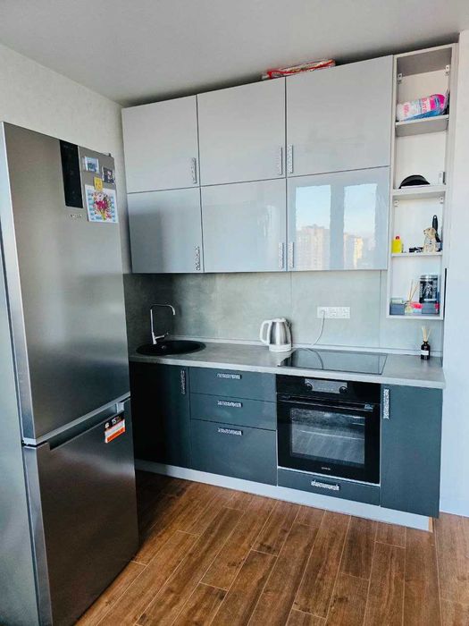 ЖК Гранд Бурже! Квартира з новим ремонтом!