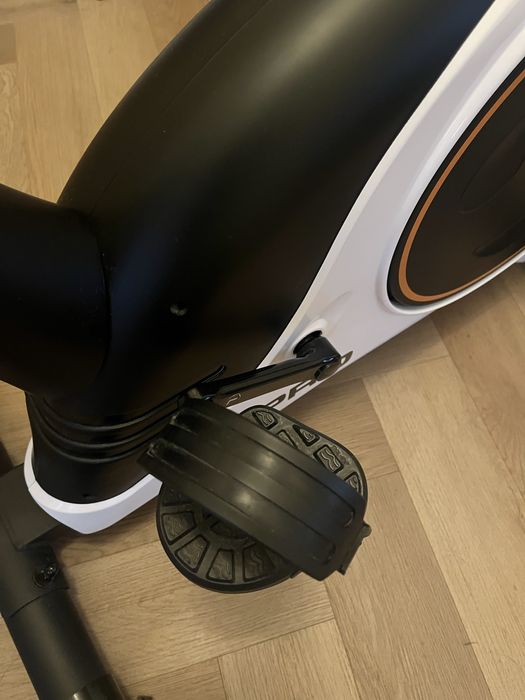 Rower stacjonarny magnetyczny Zipro Nitro RS