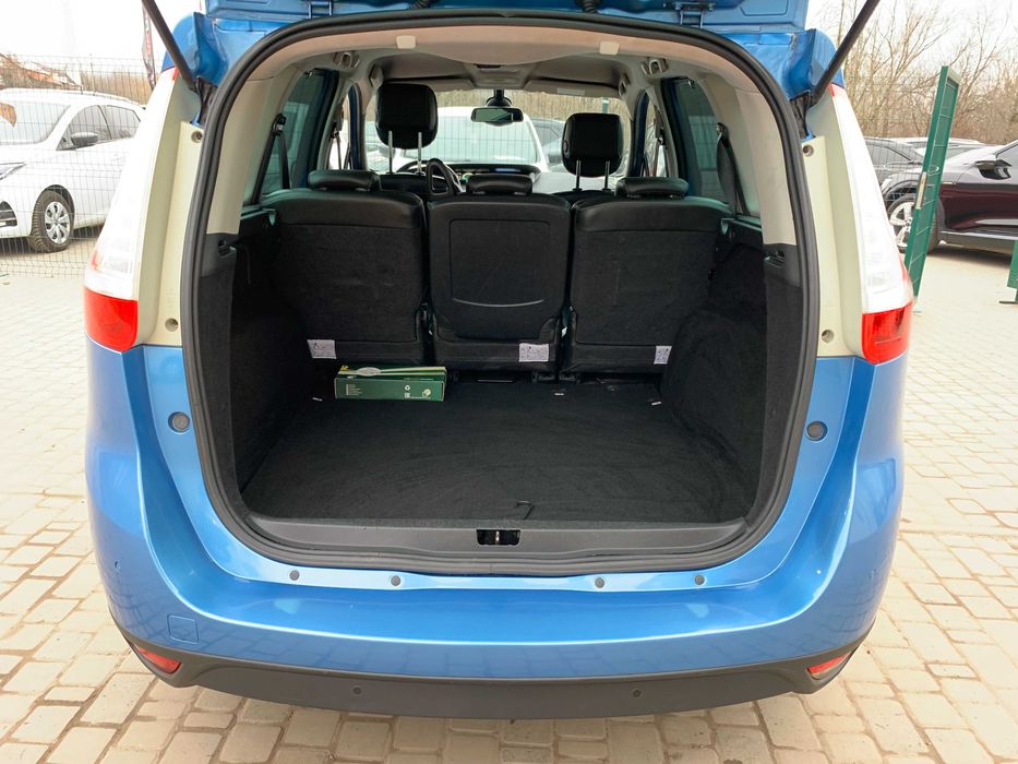 Renault Grand Scenic 2013