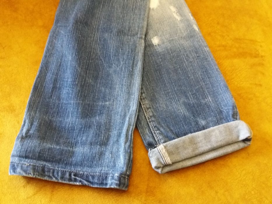 Calças novas da salsa