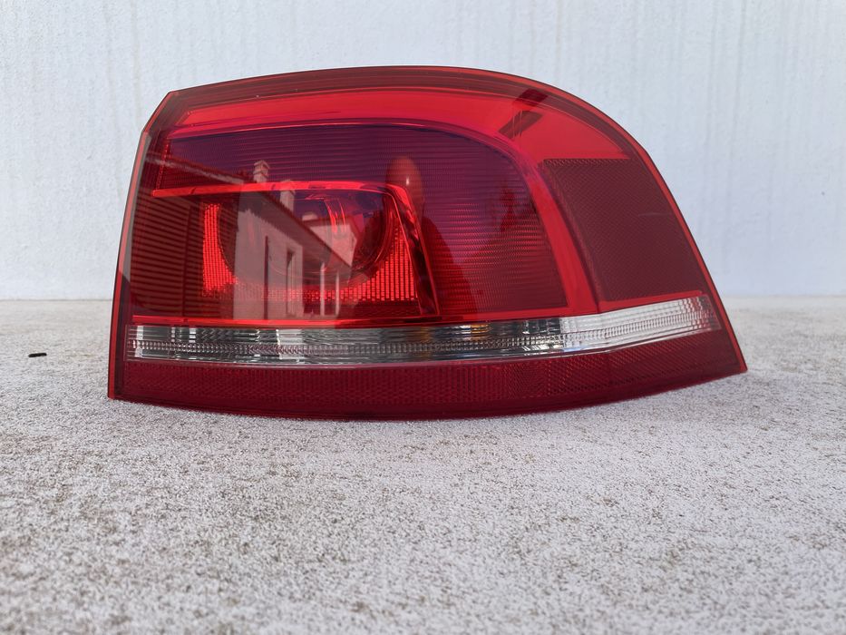 Farolim traseiro direito Passat