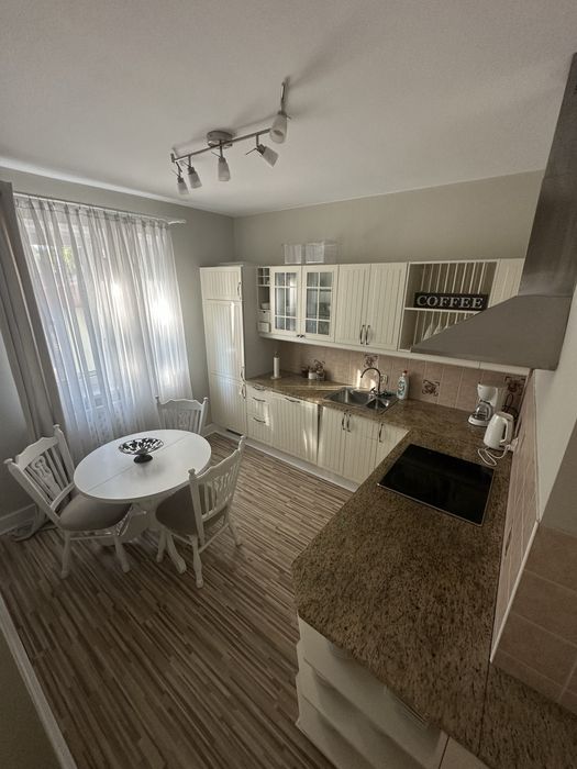 Apartementy pracowicze ( wysoki standard)