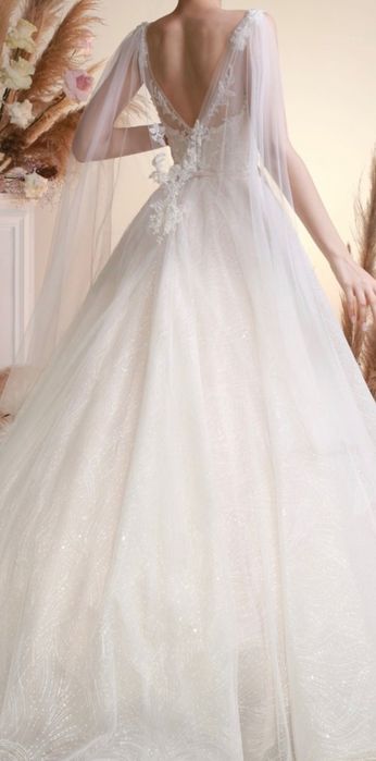 Śliczna Suknia ślubna