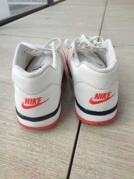 Buty NIKE Cross Trainer Low Białe