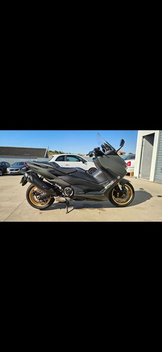 Yamaha TMAX  TECH MAX