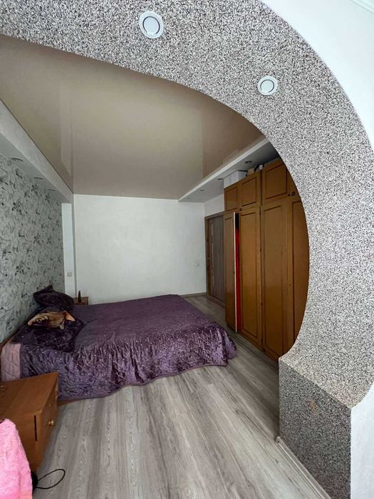 (5) Продам 4к квартиру в Немирові 1122