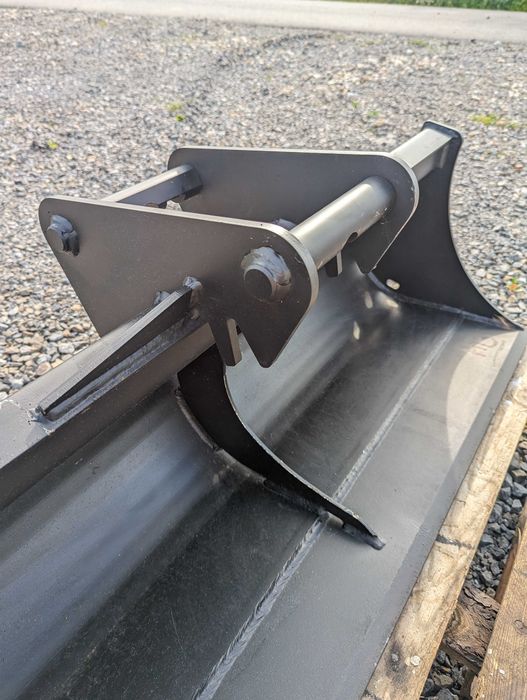 Łyżka skarpowa sztywna – 110 / 120 / 140 cm – do minikoparek 2–4 t