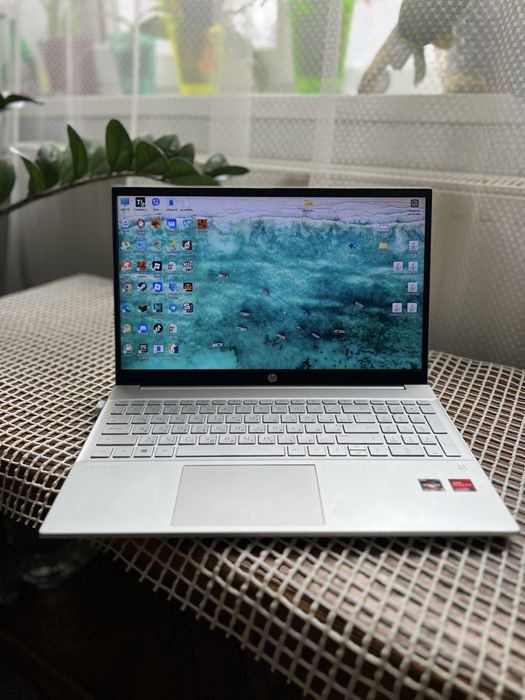 hp pavilion 15 cs - купить ноутбуки - Цена на OLX.ua