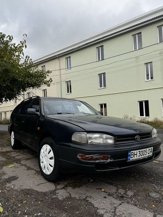 Продам рабочую лошадку camry 10