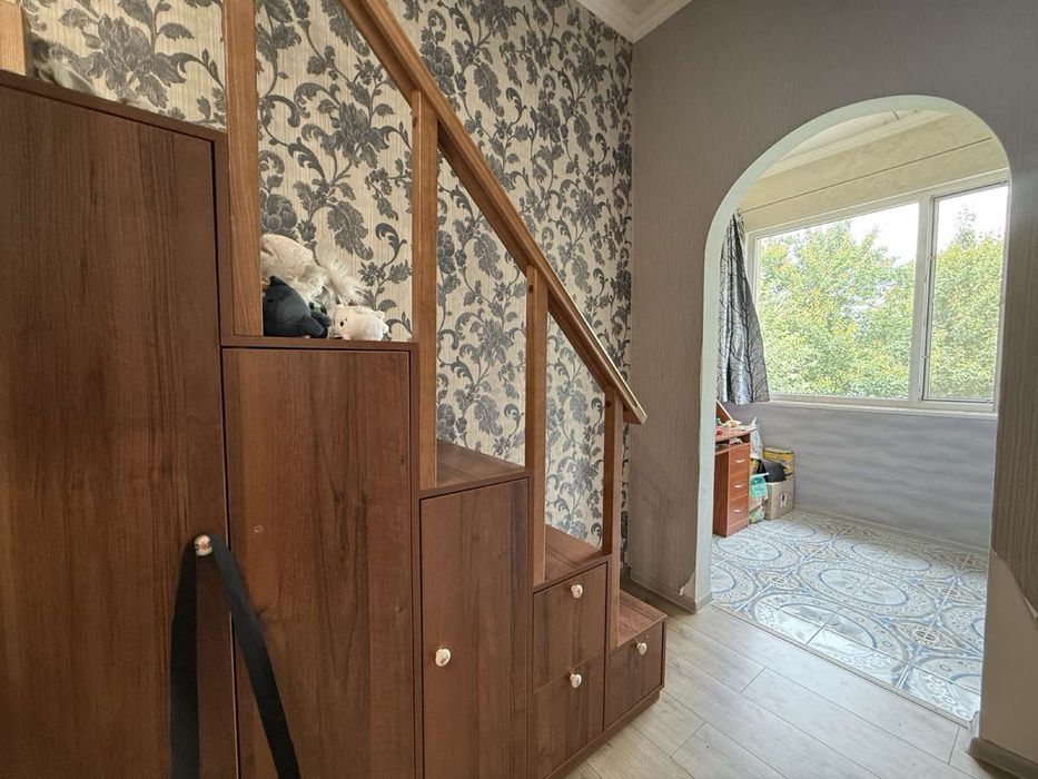 Продам новый дом на перегу пруда Днепровский район