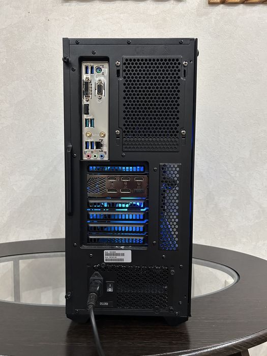 Ігровий ПК RTX 3080/ R7 5800X/ RAM 16/ SSD 1 Tb стан нового