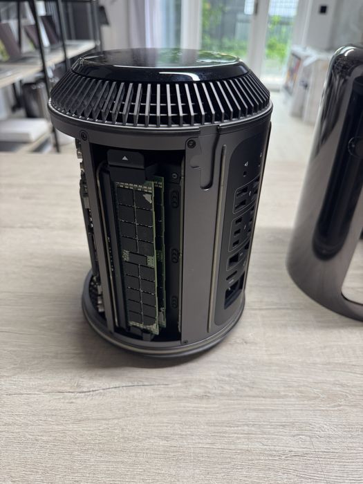 mac pro 2013 - купить компьютеры и комплектующие - Цена на OLX.ua