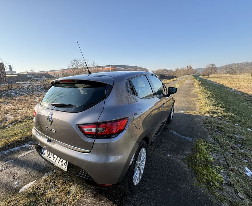 Renault Clio IV - 1.2 Benzyna 75KM  Sprawny / Wazne Oplaty