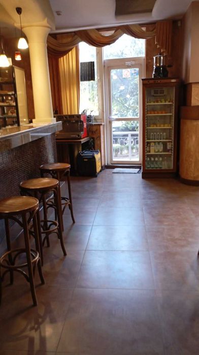 Оренда 1-ий поверх: під торгівельне приміщення, медичний центр, кафе